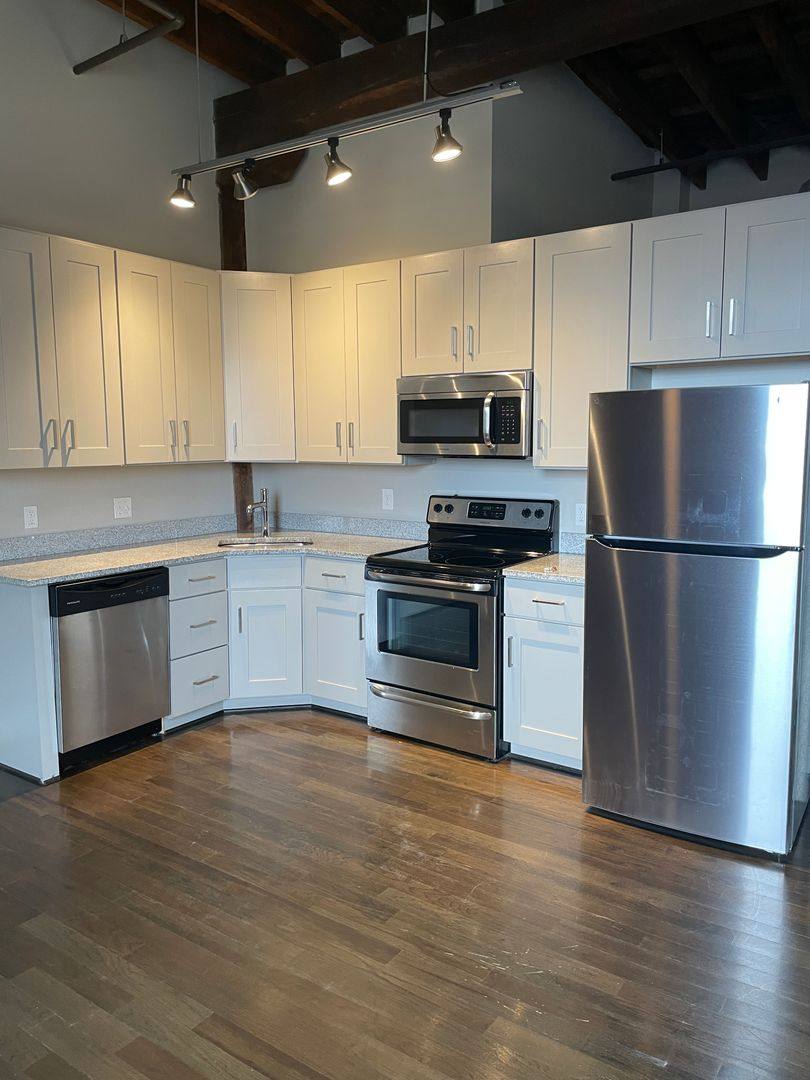 Apartment for rent at 1101 Jefferson St, Lynchburg, VA 24504
