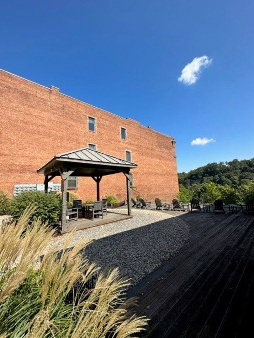 Apartment for rent at 1101 Jefferson St, Lynchburg, VA 24504