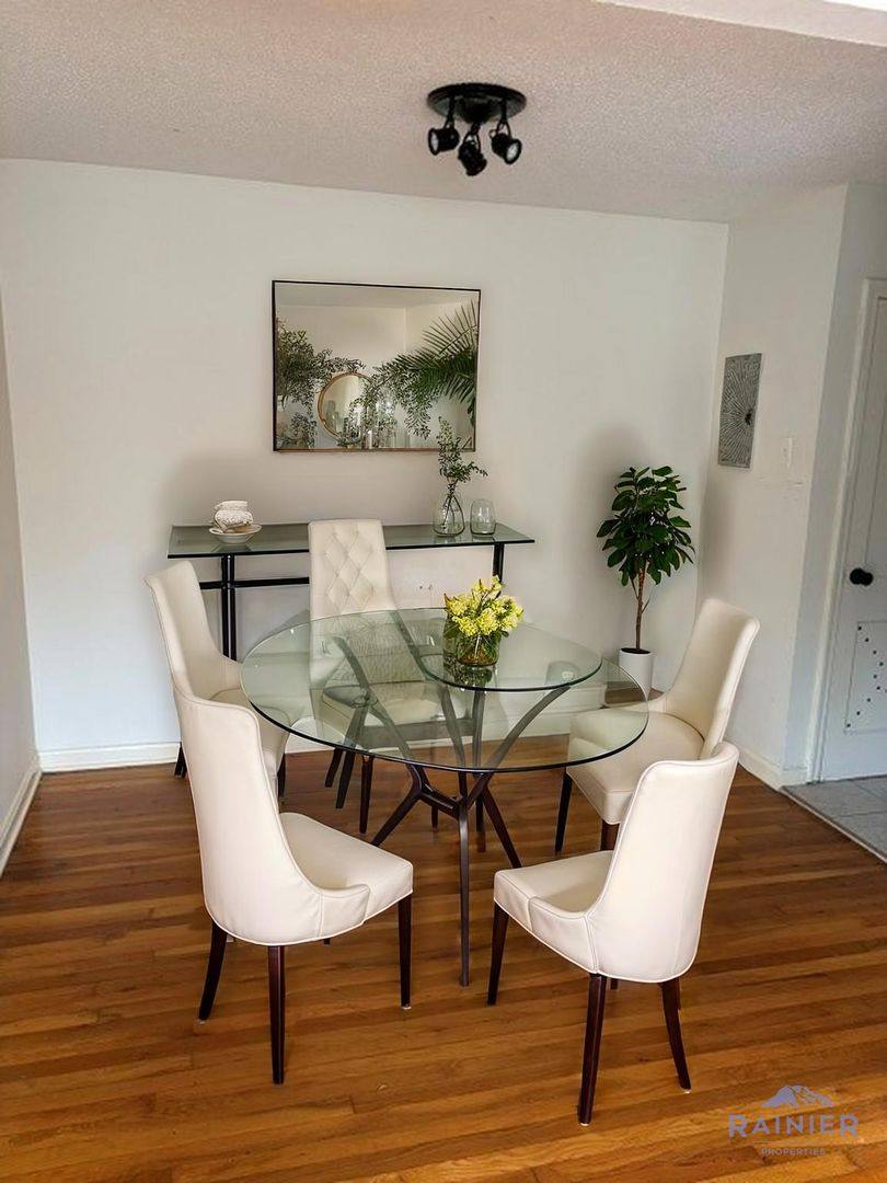 Apartment for rent at 1409 Enfield Rd, Austin, TX 78703