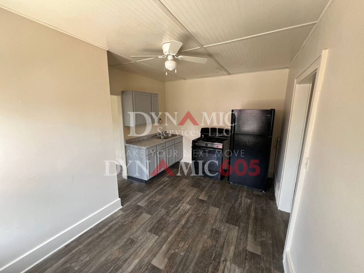 Apartment for rent at 330 N Spring Ave, Sioux Falls, SD 57104