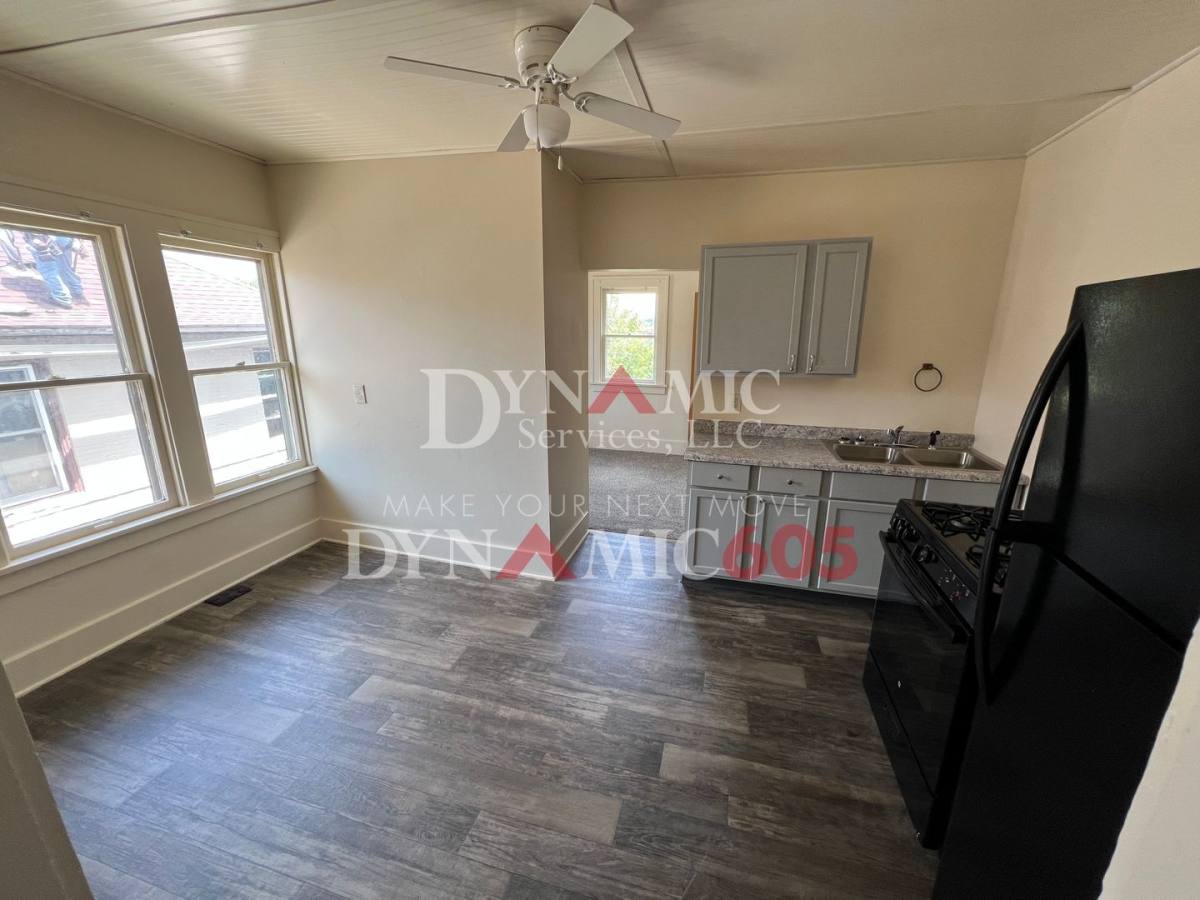 Apartment for rent at 330 N Spring Ave, Sioux Falls, SD 57104