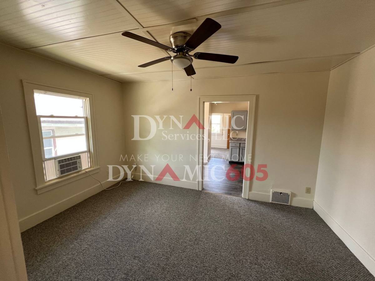 Apartment for rent at 330 N Spring Ave, Sioux Falls, SD 57104