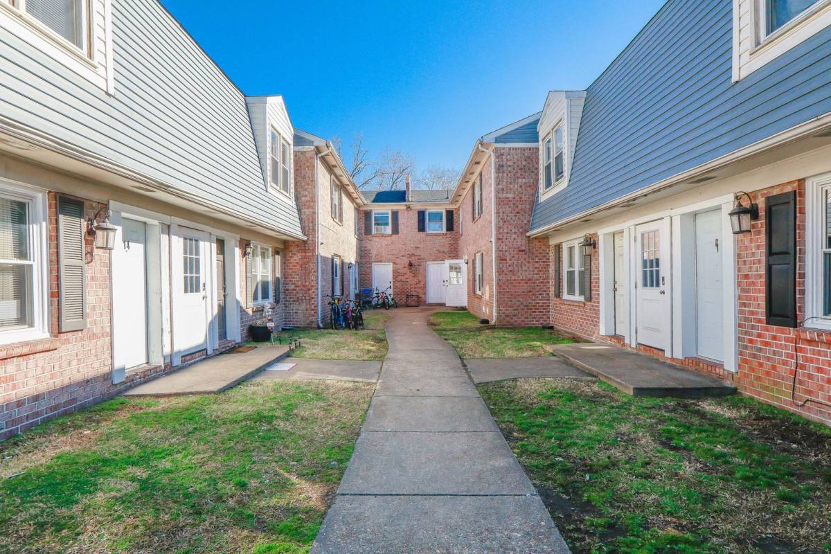 3800 E Princess Anne Rd, Norfolk, VA 23502 (#82307916) | RentalSource