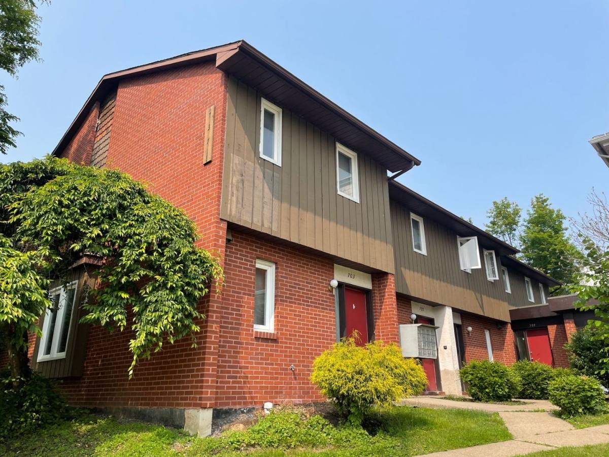 Townhouse for rent at 705 W College Ave, State College, PA 16801