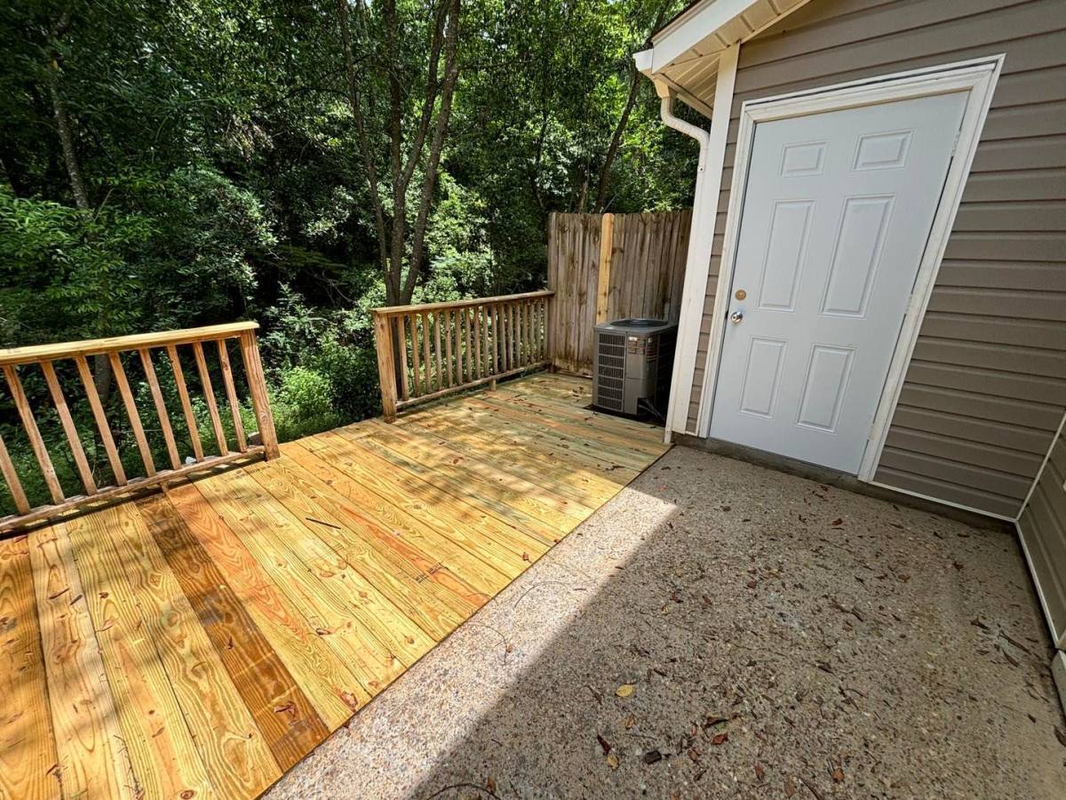 House for rent at 121 Candlebrook Dr, Enterprise, AL 36330