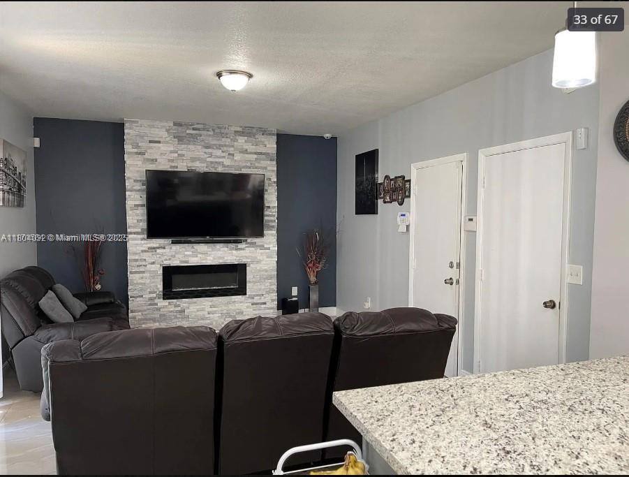 House for rent at 409 NW 87th Lane, Coral Springs, FL 33071