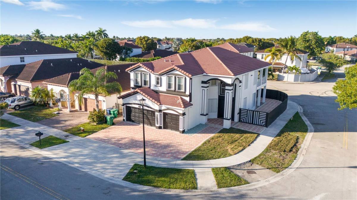 House for rent at 15051 SW 18th Terrace, Miami, FL 33185