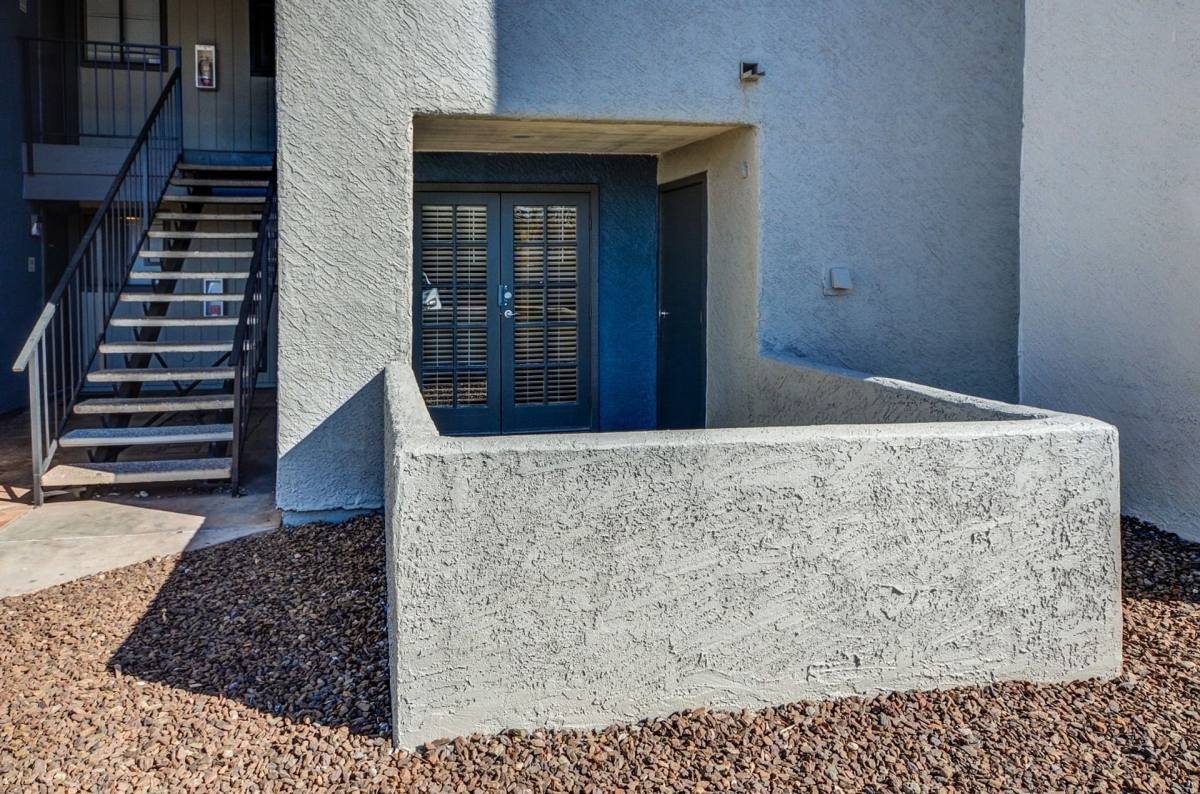 Apartment for rent at 447 W Rio Salado Parkway, Mesa, AZ 85201