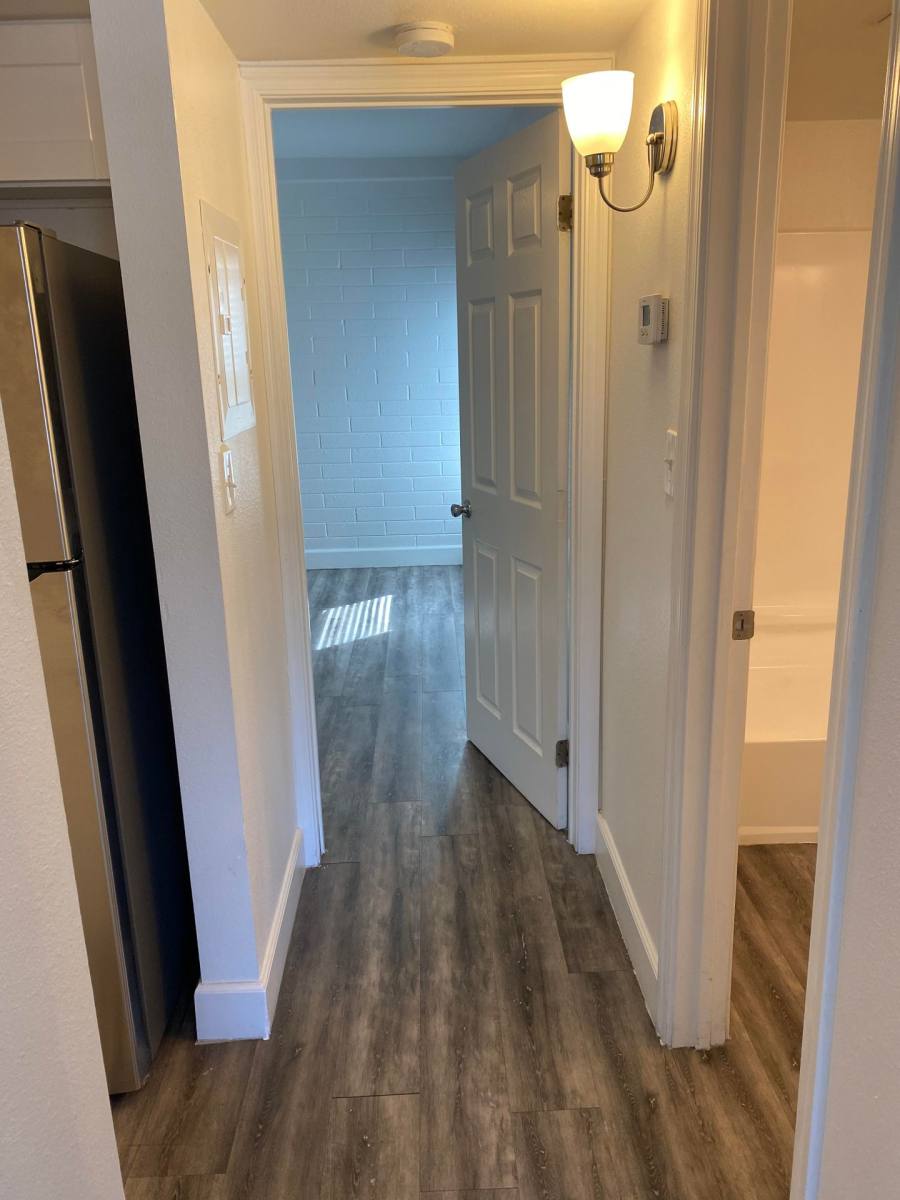 Apartment for rent at 6324 6310 N Black Canyon Highway, Phoenix, AZ 85017