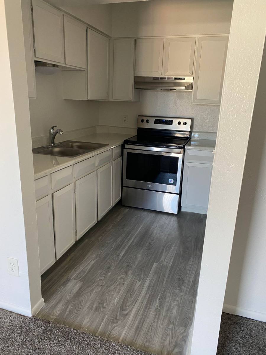 Apartment for rent at 6324 6310 N Black Canyon Highway, Phoenix, AZ 85017