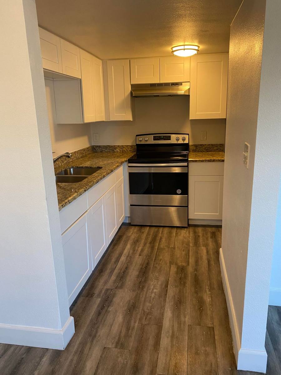 Apartment for rent at 6324 6310 N Black Canyon Highway, Phoenix, AZ 85017