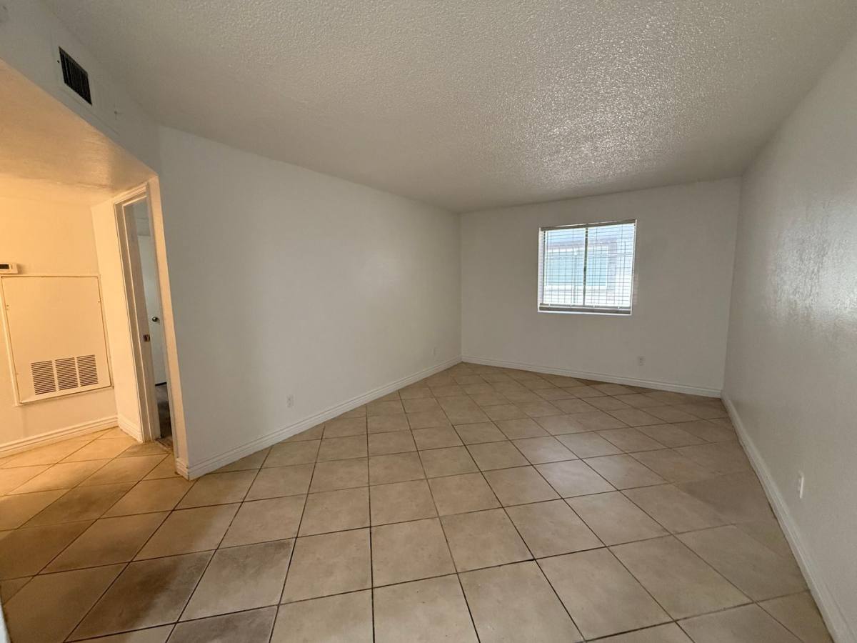 Apartment for rent at 6721 N 25th Dr, Phoenix, AZ 85017