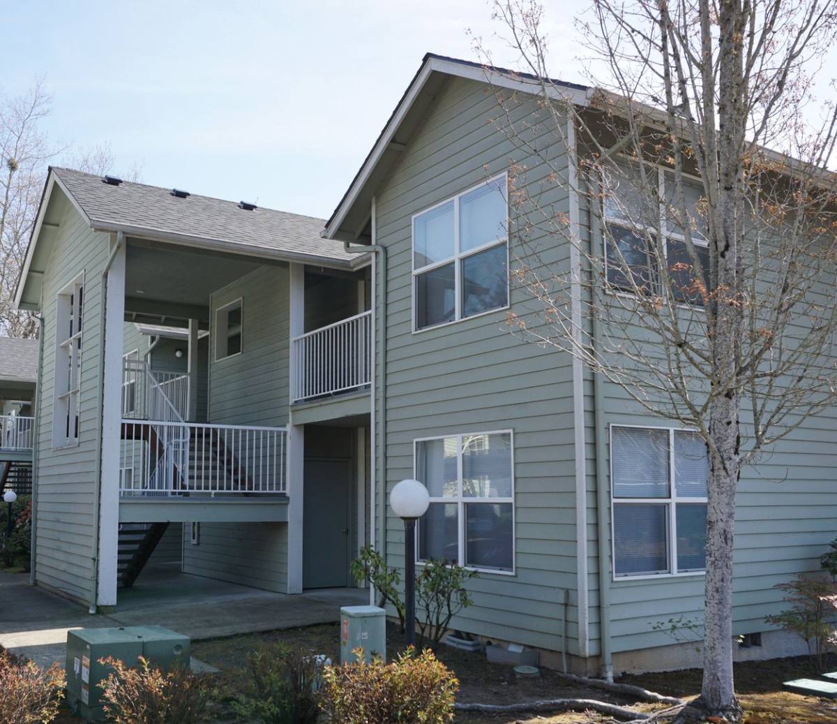 Apartment for rent at 401 Ratcliff Dr SE, Salem, OR 97302