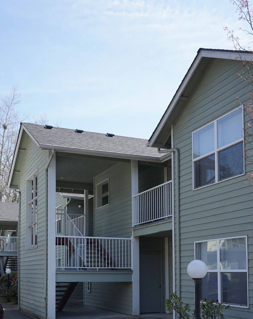 Apartment for rent at 401 Ratcliff Dr SE, Salem, OR 97302