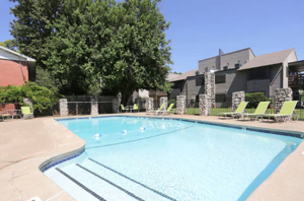 Apartment for rent at 1304 Wylie Rd, Norman, OK 73072