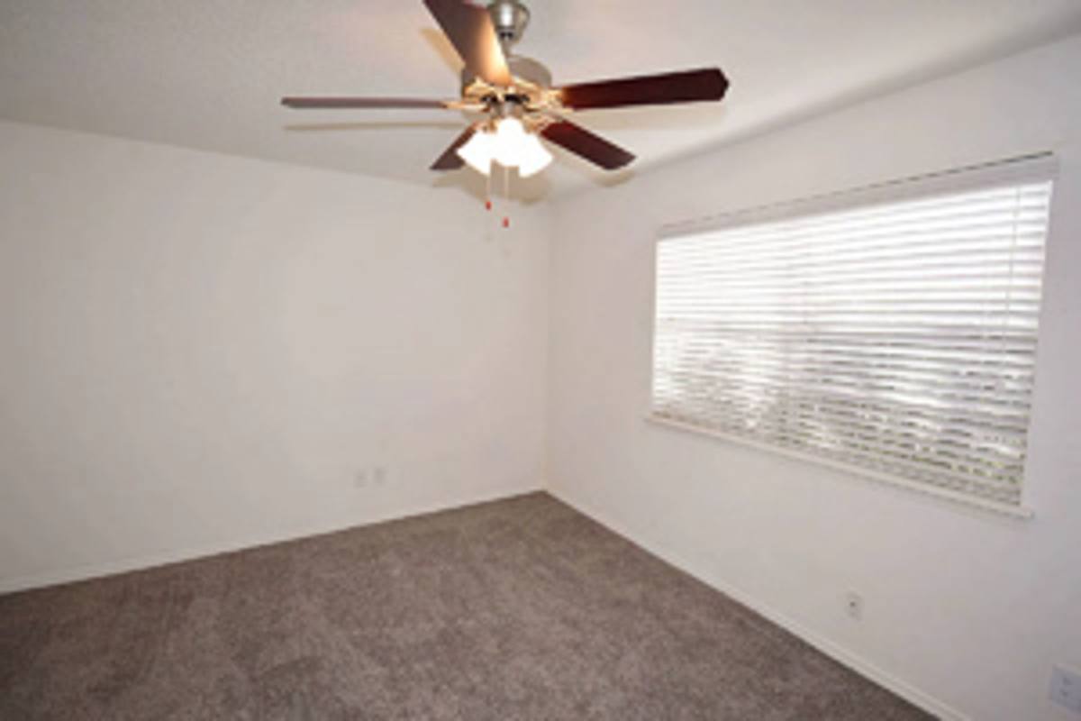 Apartment for rent at 1304 Wylie Rd, Norman, OK 73072