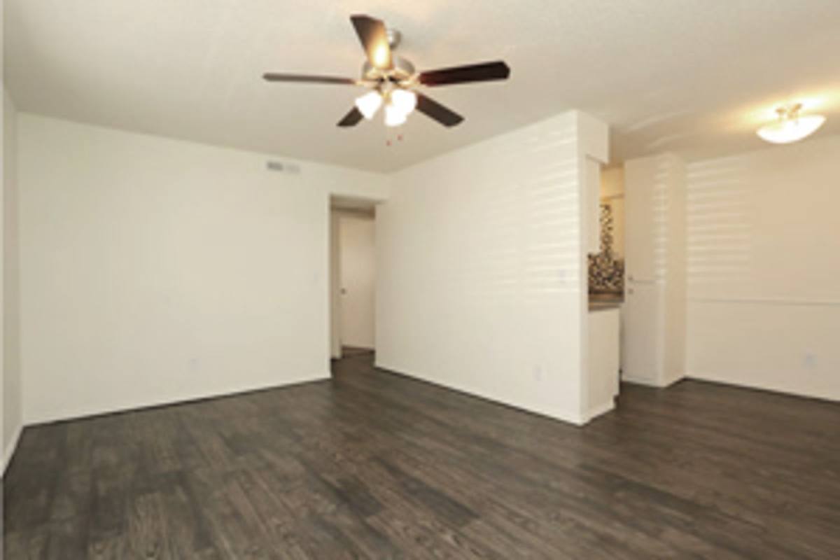 Apartment for rent at 1304 Wylie Rd, Norman, OK 73072