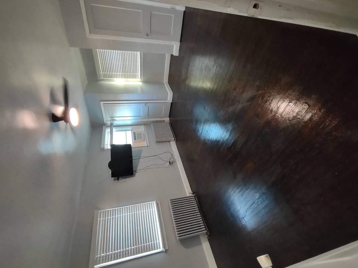 Townhouse for rent at 3428 Royce Ave, Baltimore, MD 21215
