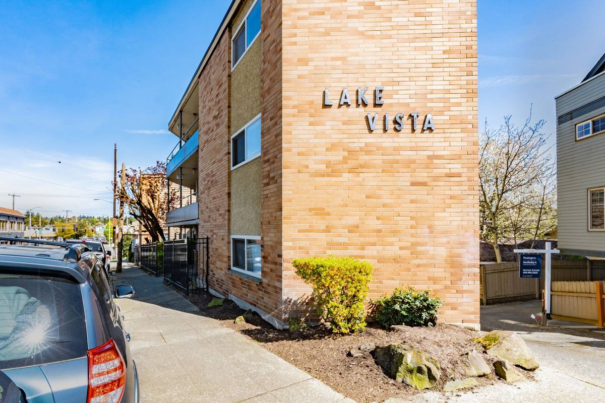 Apartment for rent at 7320 Winona Ave N, Seattle, WA 98103