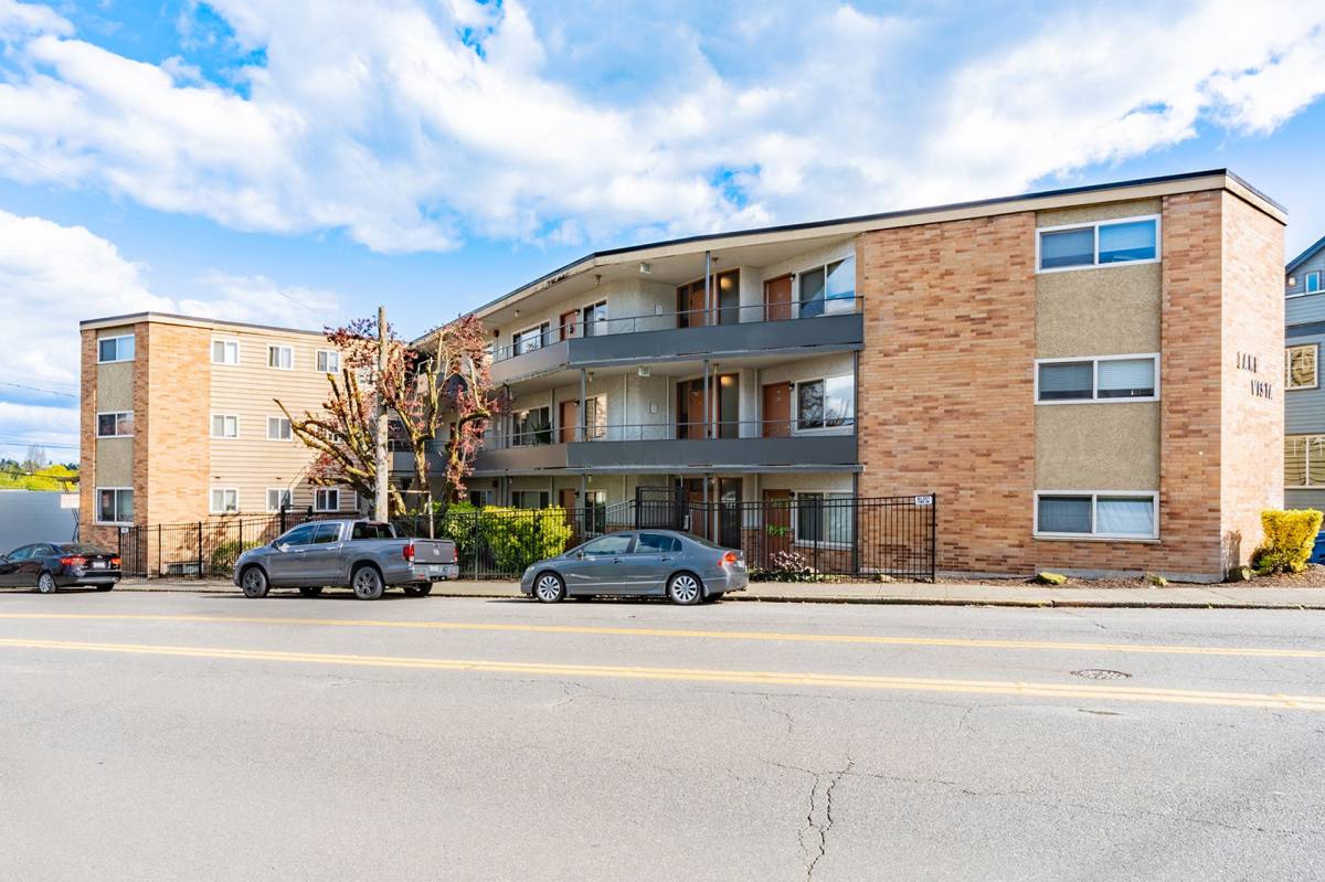 Apartment for rent at 7320 Winona Ave N, Seattle, WA 98103