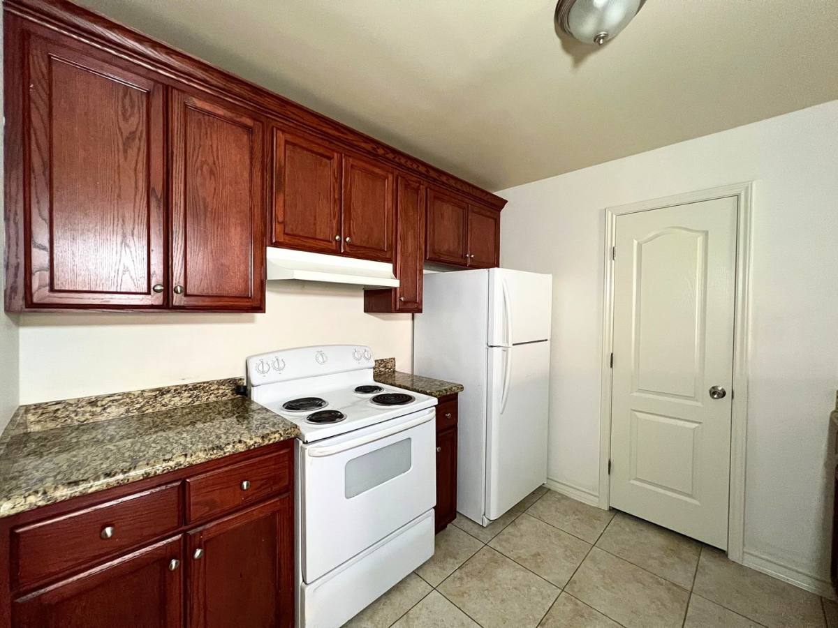 Apartment for rent at 1601 B Jacaman Rd, Laredo, TX 78045