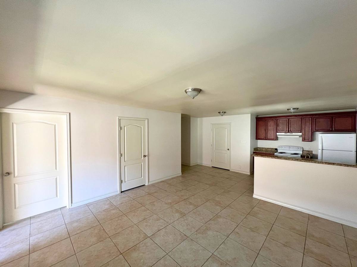 Apartment for rent at 1601 B Jacaman Rd, Laredo, TX 78045