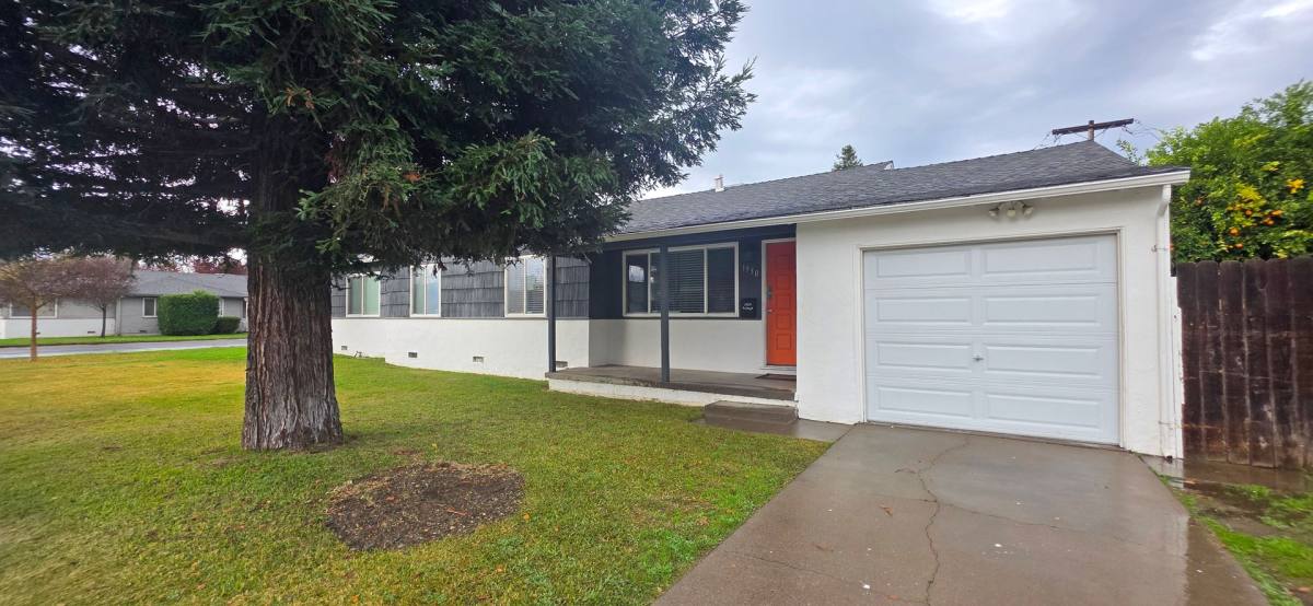 Townhouse for rent at 1930 Buckeye Dr, West Sacramento, CA 95691
