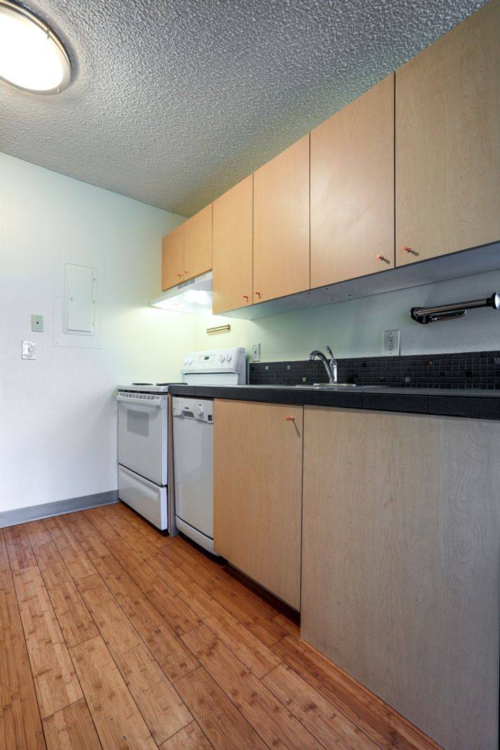 Apartment for rent at 1905 NW 29th Ave, Portland, OR 97210