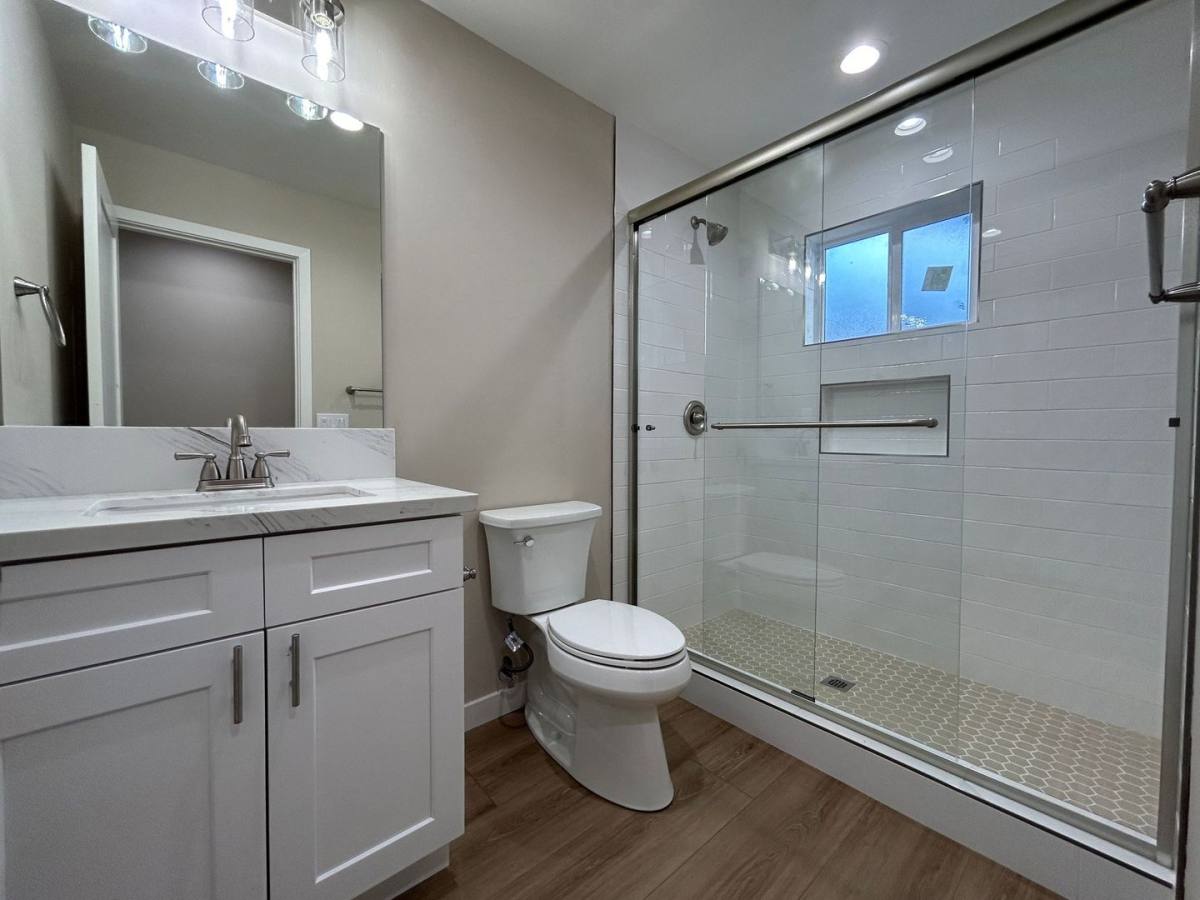 Townhouse for rent at 5978 Baja Dr, San Diego, CA 92115