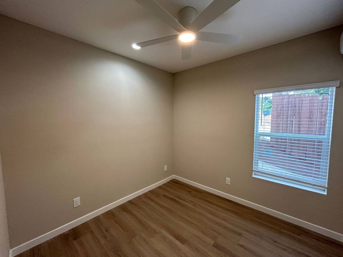 Townhouse for rent at 5978 Baja Dr, San Diego, CA 92115