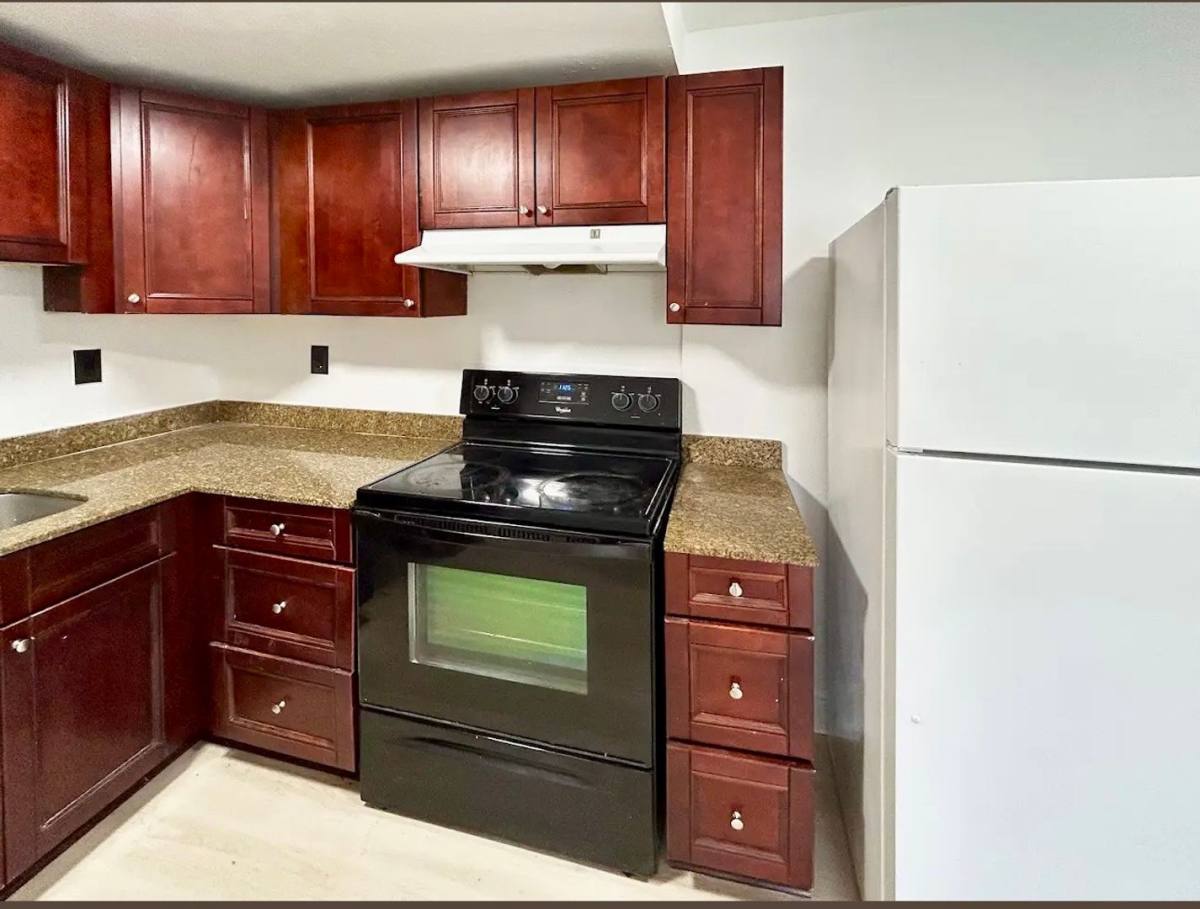 Apartment for rent at 1505-1525 NE 135th St, Miami, FL 33161