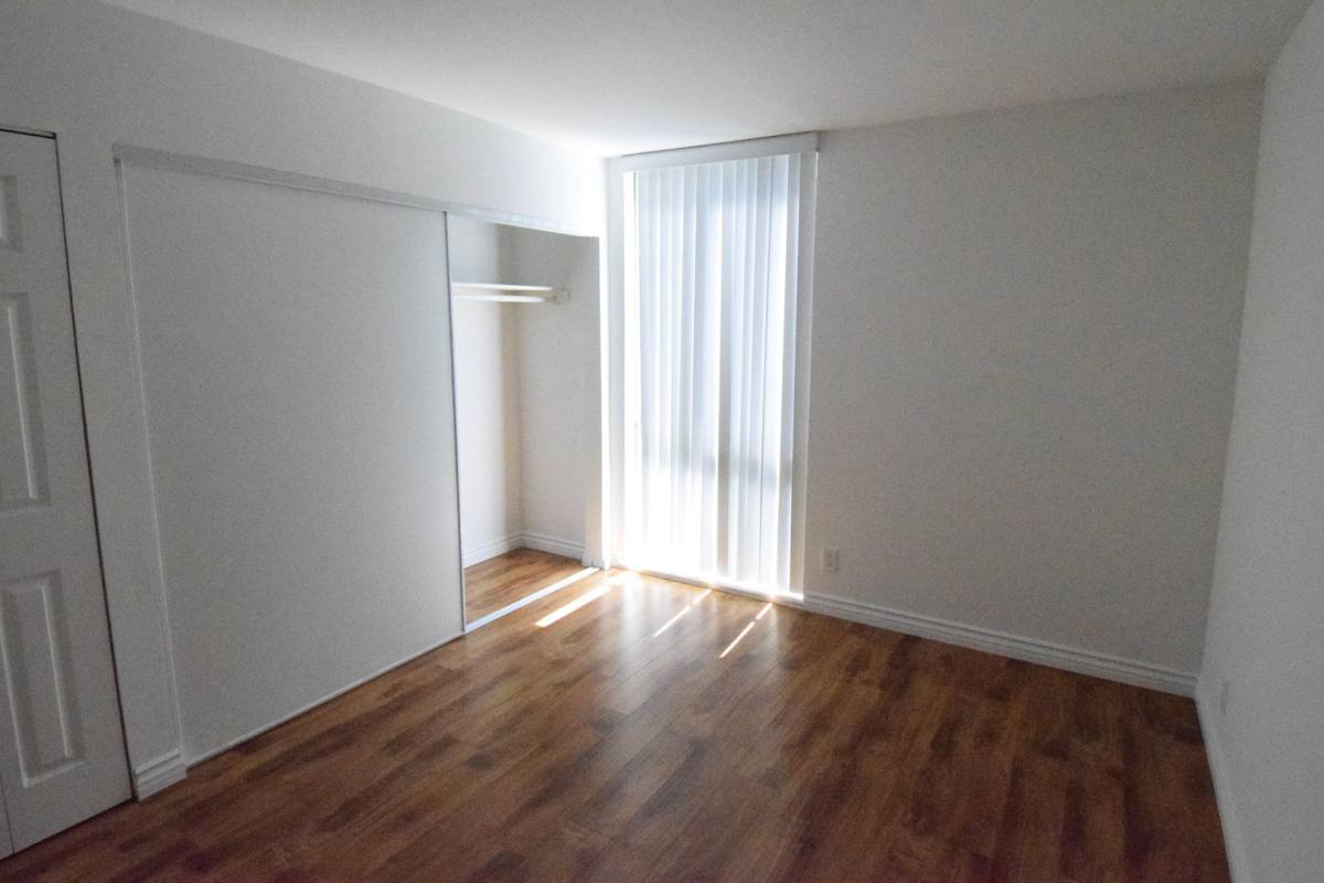 Apartment for rent at 2643 Centinela Ave, Santa Monica, CA 90405