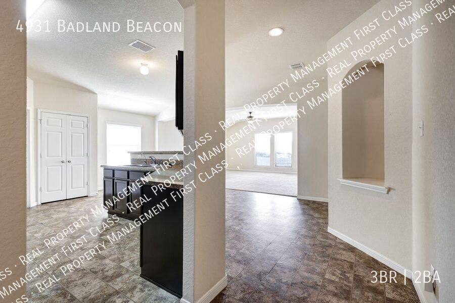 House for rent at 4931 Badland Beacon, Converse, TX 78109