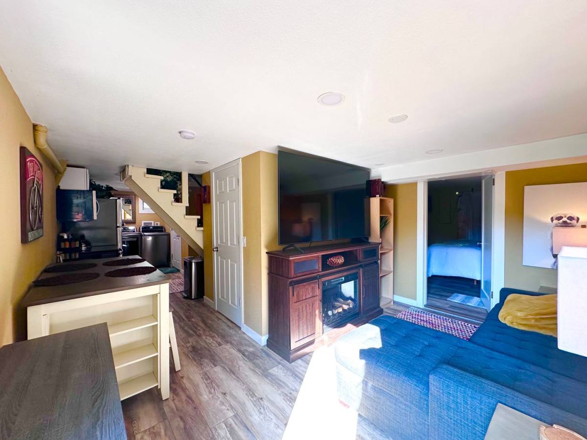 Apartment for rent at 8715 SE 30th Ave, Portland, OR 97222