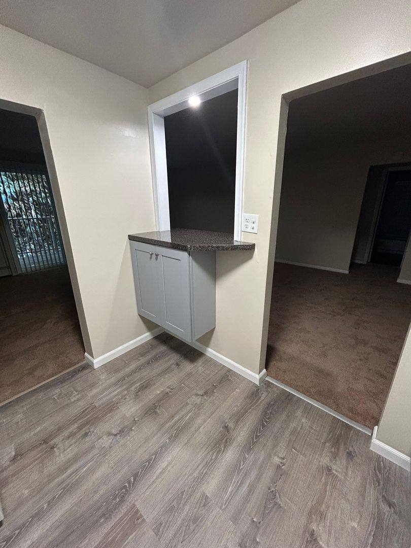 Apartment for rent at 410 E Hinckley Ave, Ridley Park, PA 19078