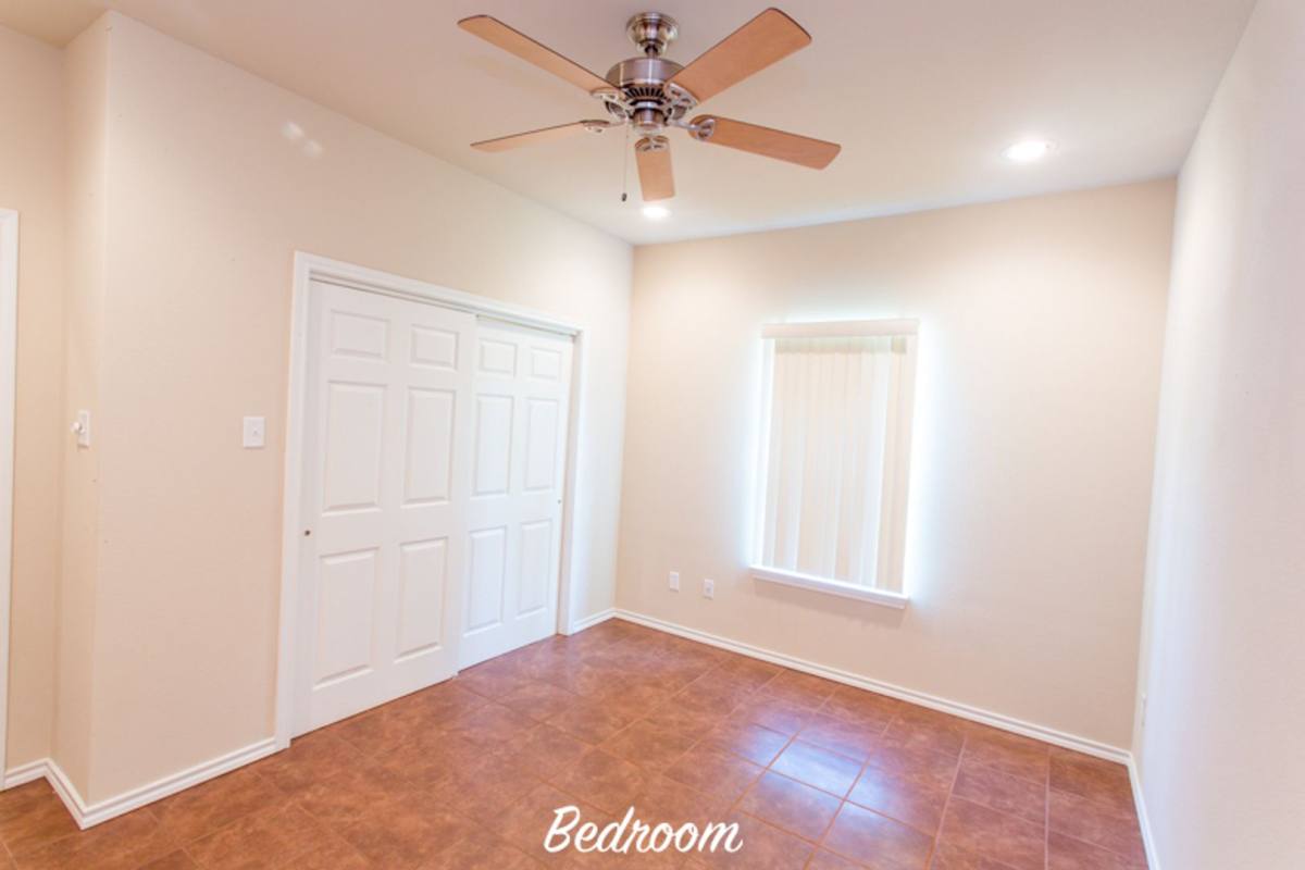 Apartment for rent at 2400 Bryan St, Commerce, TX 75428