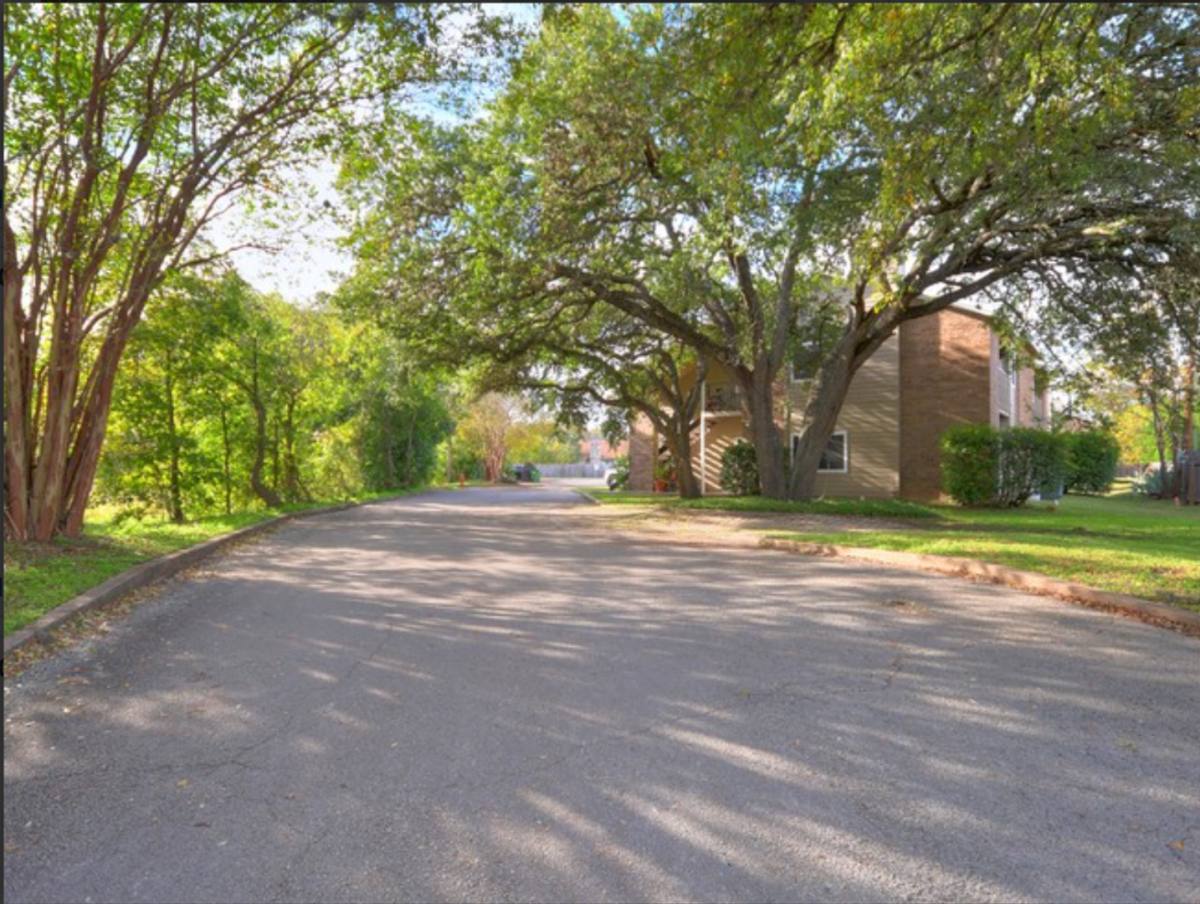 Condo for rent at 6102 Hill Forest Dr, Austin, TX 78749