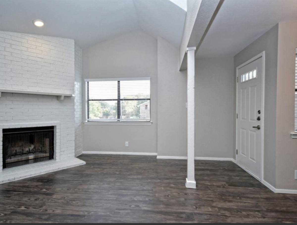 Condo for rent at 6102 Hill Forest Dr, Austin, TX 78749
