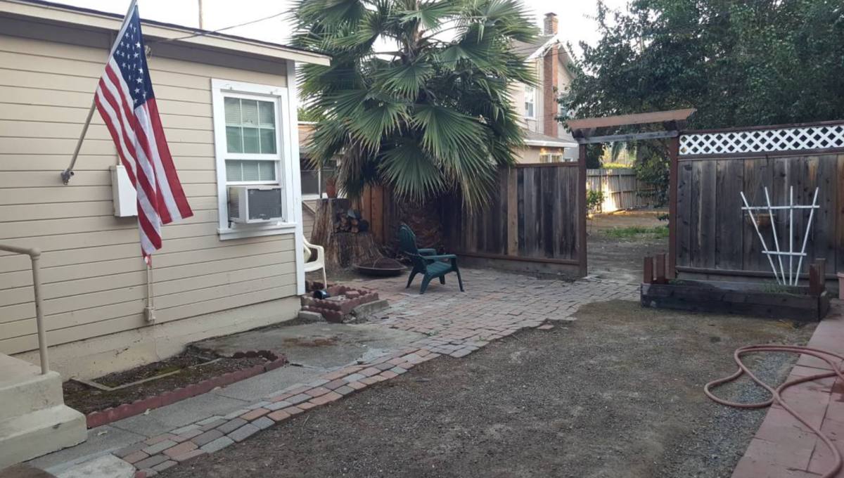 Apartment for rent at 627 & 663 Rose Ave, Pleasanton, CA 94566