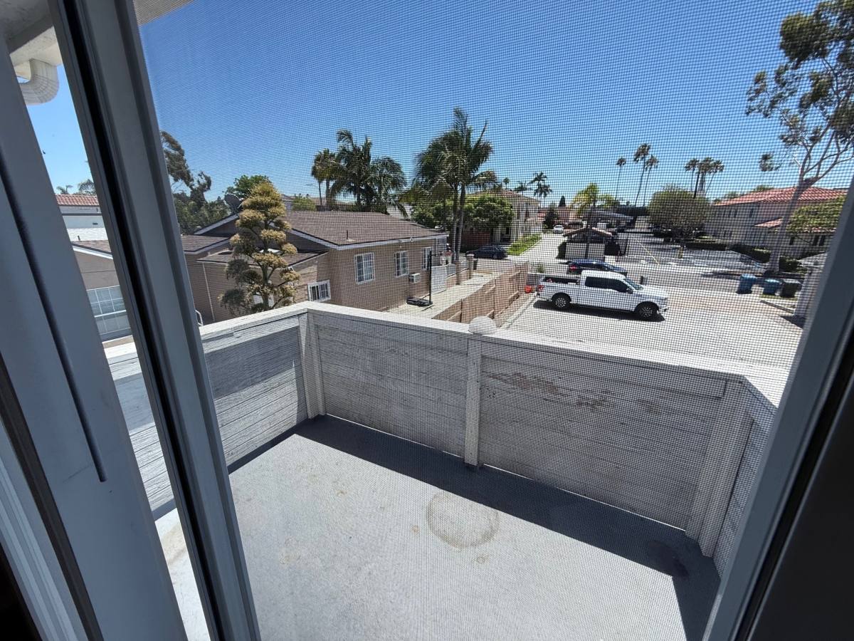 Apartment for rent at 273 Alvarado St #4, Chula Vista, CA 91910
