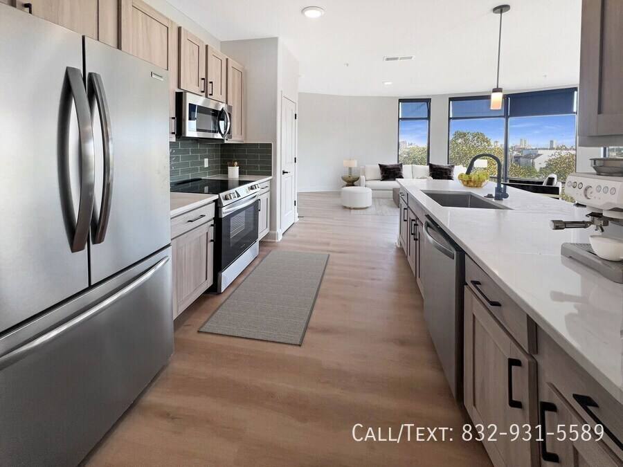 Apartment for rent at 3398 Alabama St #IUK, Houston, TX 77098