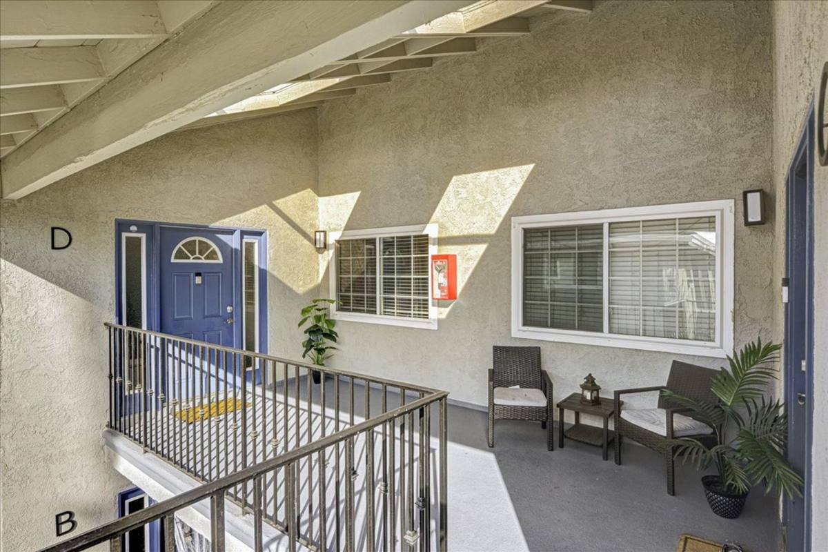 Apartment for rent at 2631 W Felicidad Circle, Anaheim, CA 92801