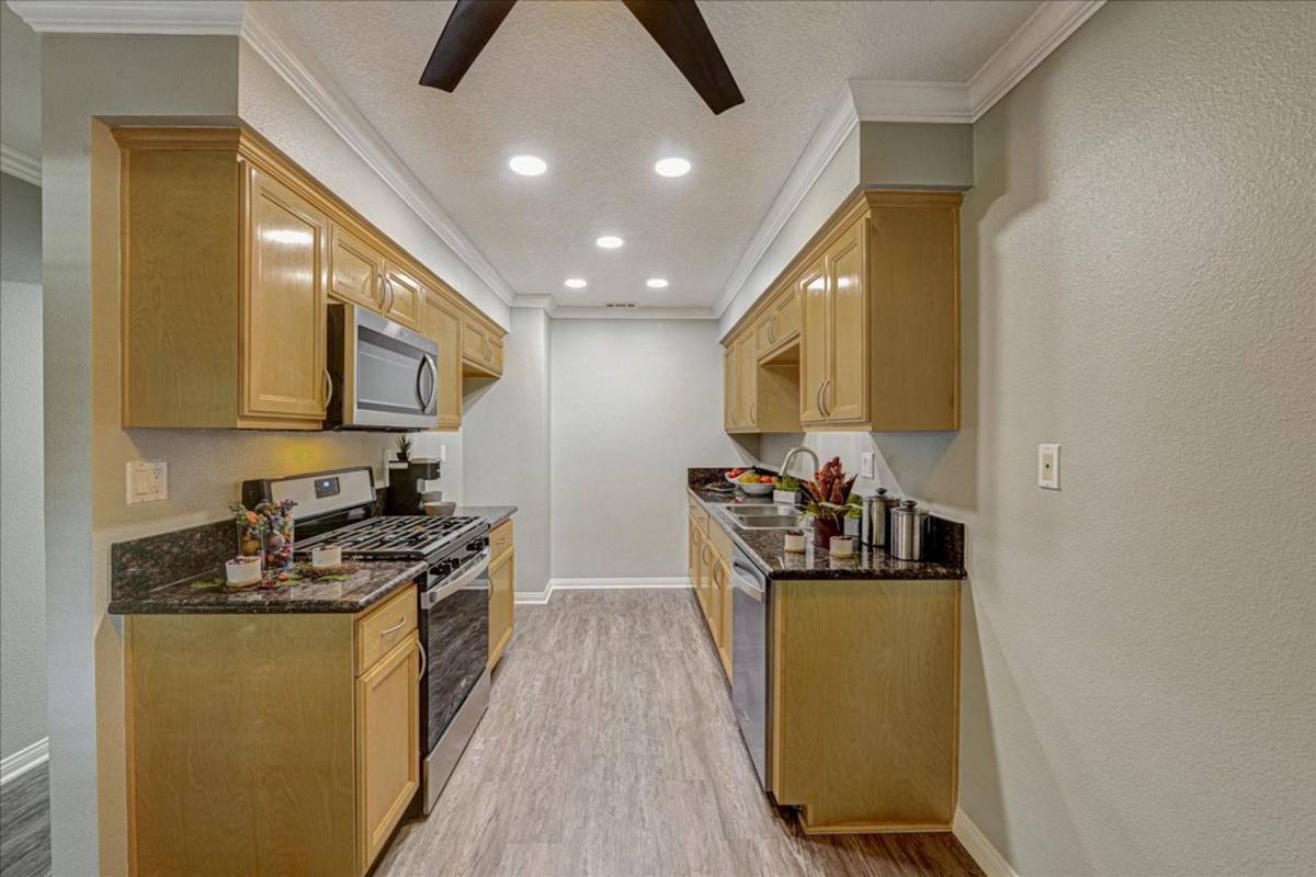 Apartment for rent at 2631 W Felicidad Circle, Anaheim, CA 92801