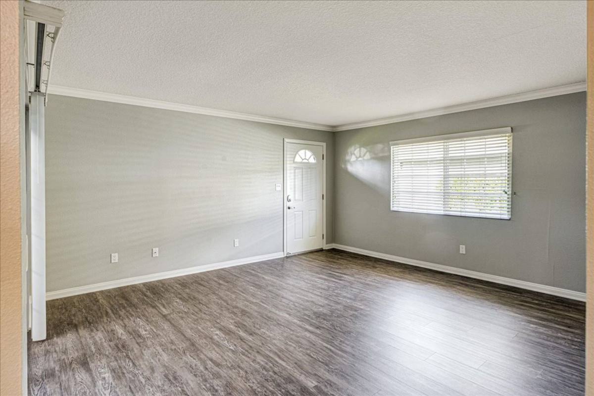 Apartment for rent at 2631 W Felicidad Circle, Anaheim, CA 92801