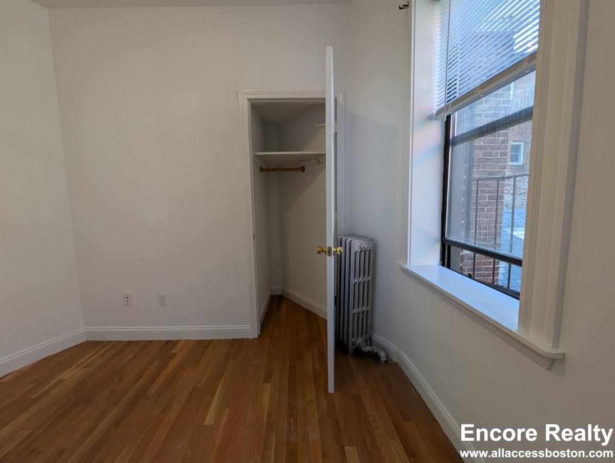 Apartment for rent at 24 Phillips St #17, Boston, MA 02114