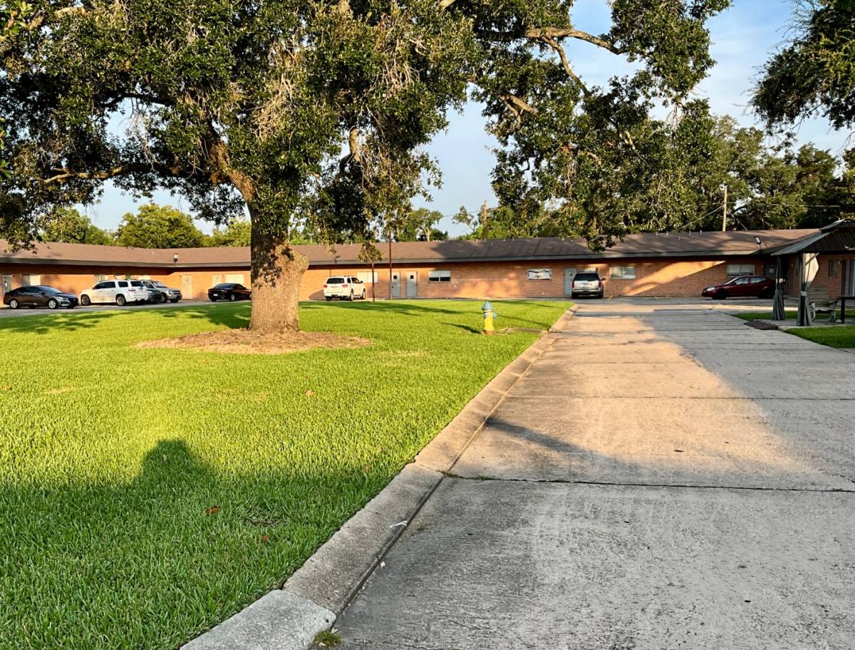 Apartment for rent at 100 Stadium Dr #35, Houma, LA 70360
