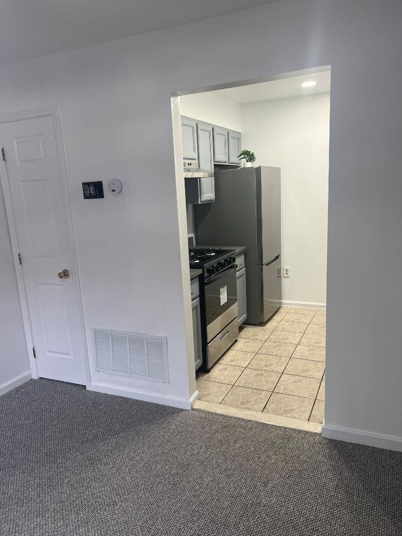 Townhouse for rent at 157 W Market St, Newark, NJ 07103