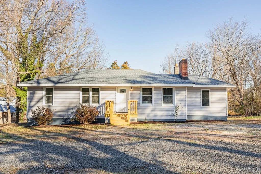 House for rent at 11638 Old Mountain Rd, Glen Allen, VA 23059
