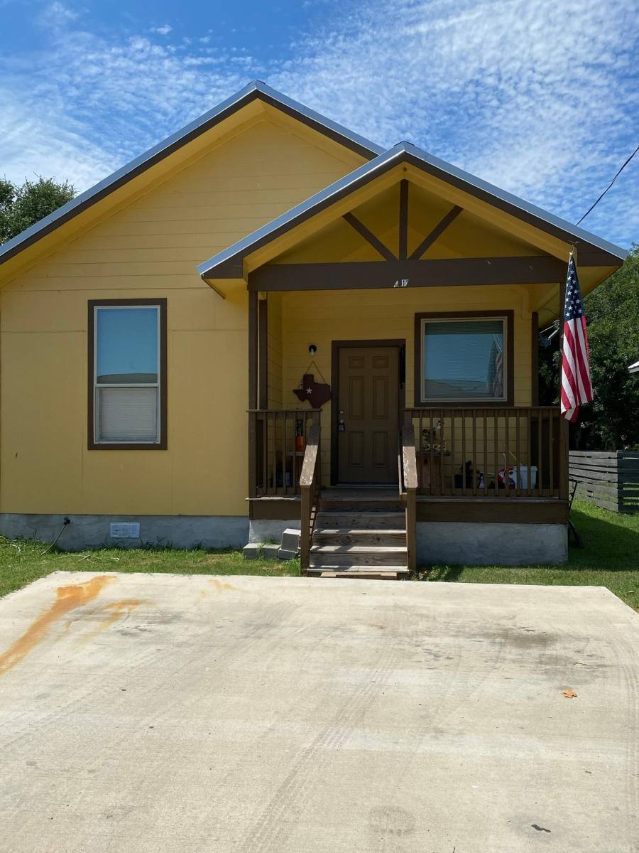 House for rent at 1013 Fir Lane, Lockhart, TX 78644