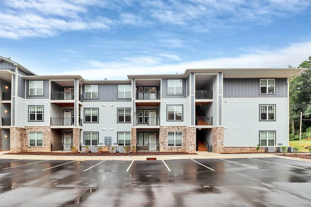 Apartment for rent at 520 Tom Hunter Rd, Charlotte, NC 28213